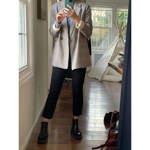 H&M plaid single breast blazer. Notched lapel.